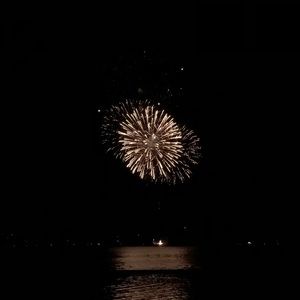 Meet your Posher, Elise